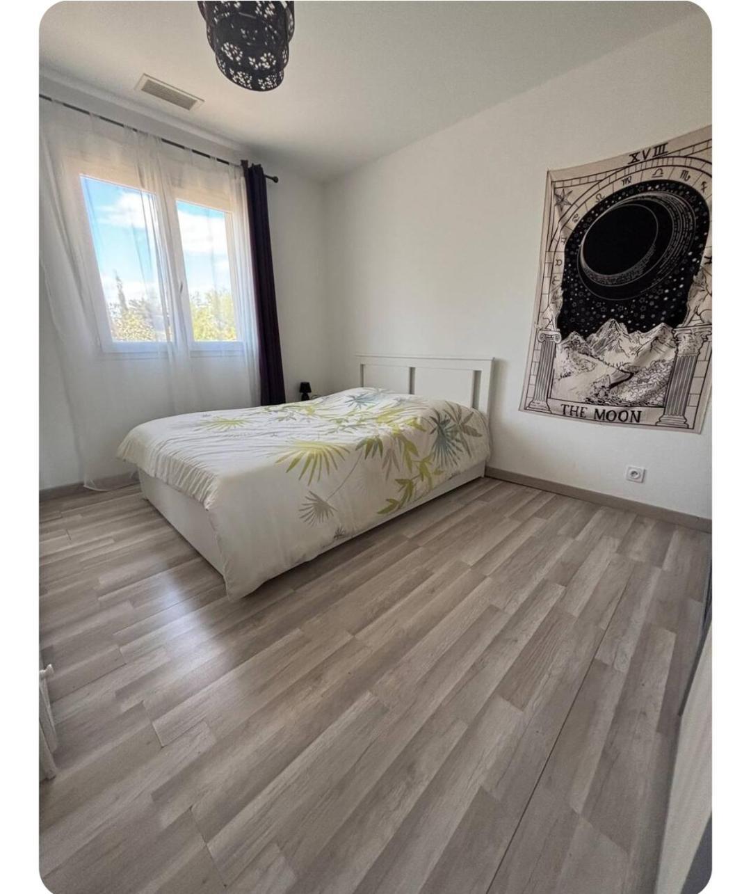 Villa Familiale Avec Piscine, Jardin A 10 Mn D'Uzes Flaux Ngoại thất bức ảnh